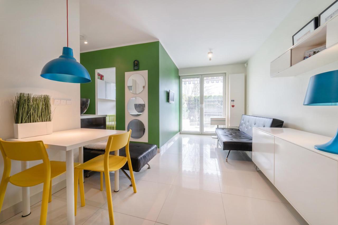 Apartament Rodzinny Family Garden Jastrzębia Góra Екстериор снимка